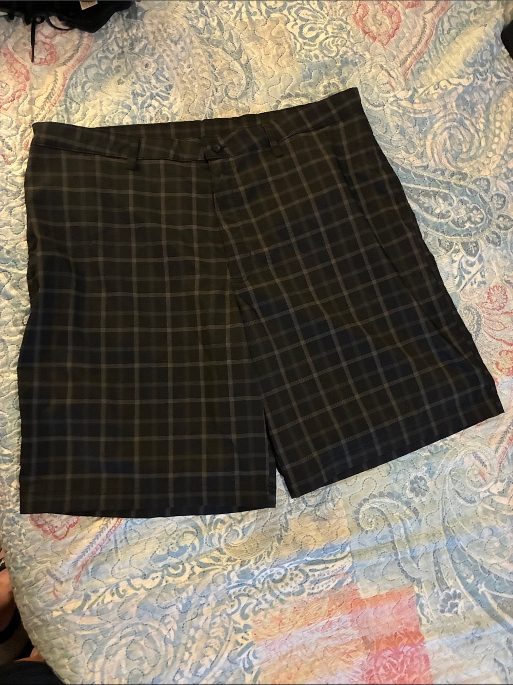 Champion Men's Black Plaid Flat Front Golf Shorts
